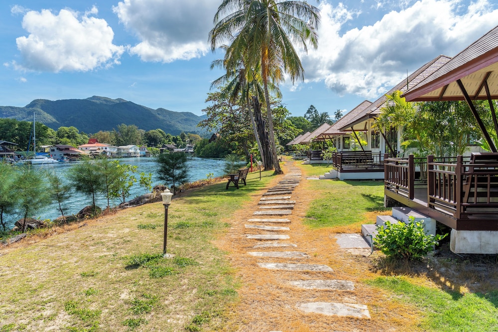 Koh Chang Long Stay Resort 62/68