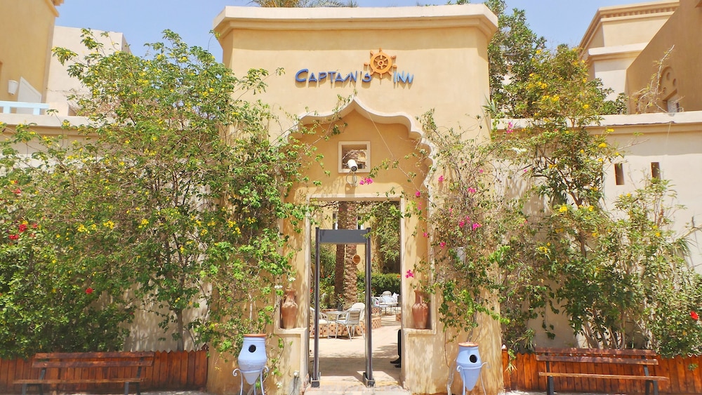 Captains Inn 37/48