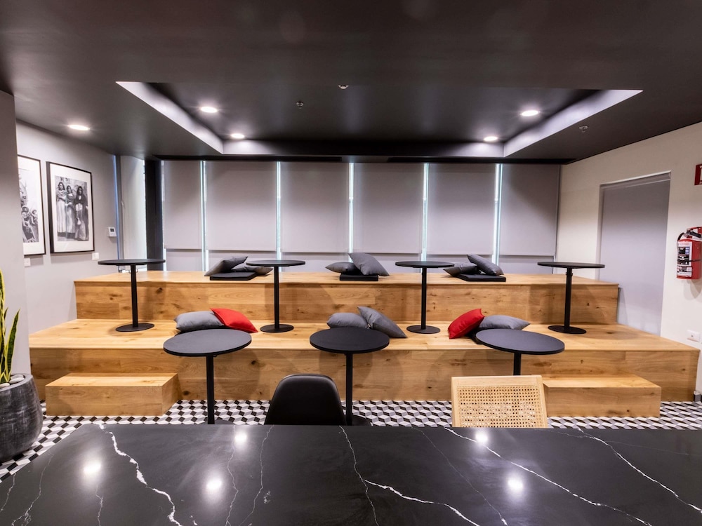 Ibis Tijuana 44/50