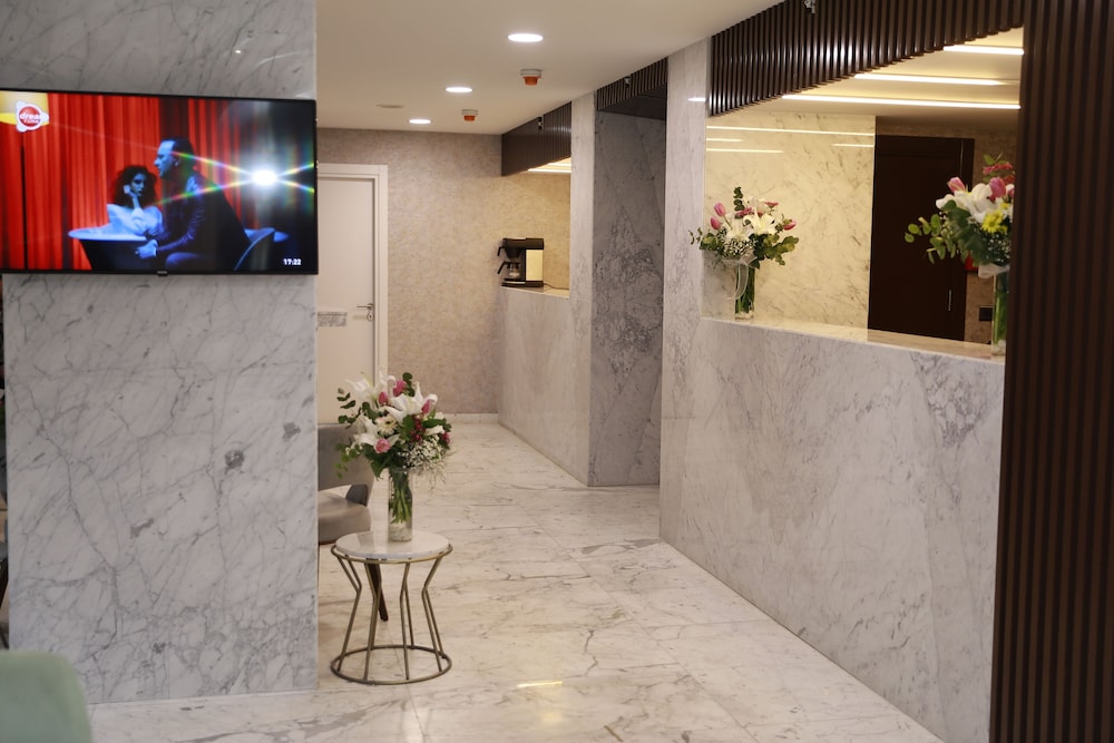Milord Hotel 4/45