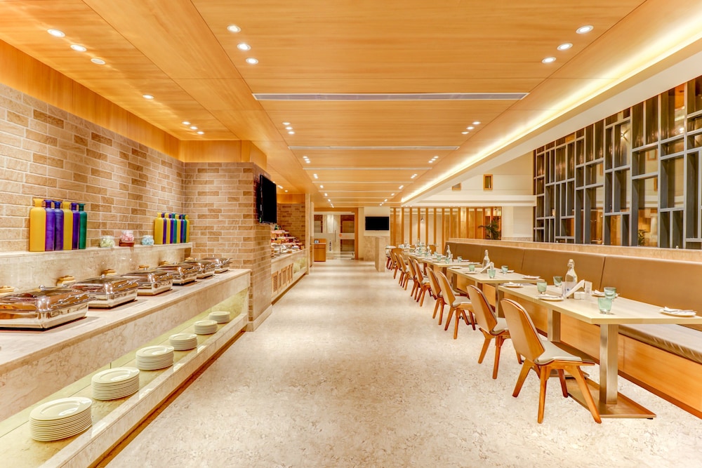 Lemon Tree Premier, Bhubaneshwar 29/50