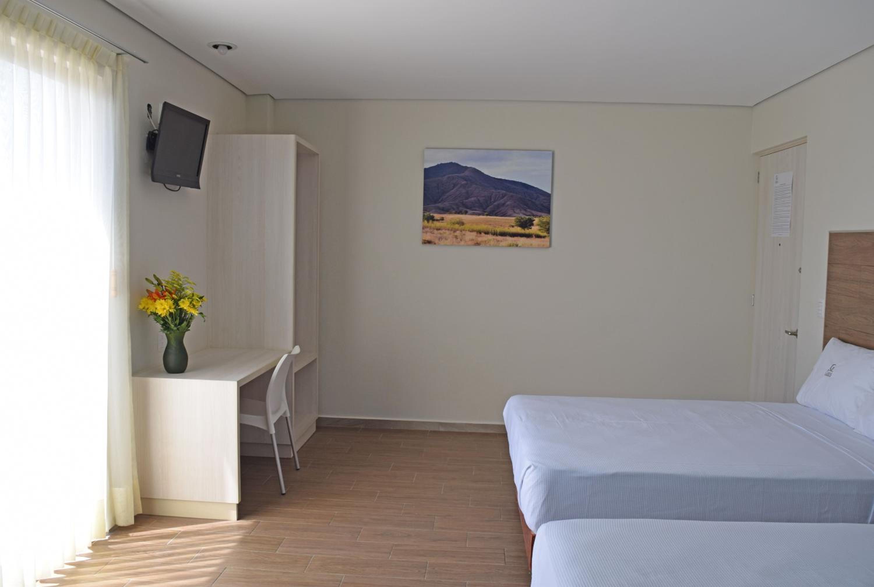 Hotel Guiva Aeropuerto 17/53