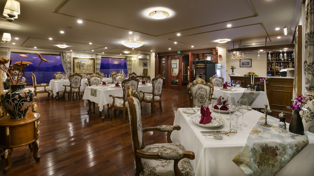 Emperor Cruise Ha Long 35/50