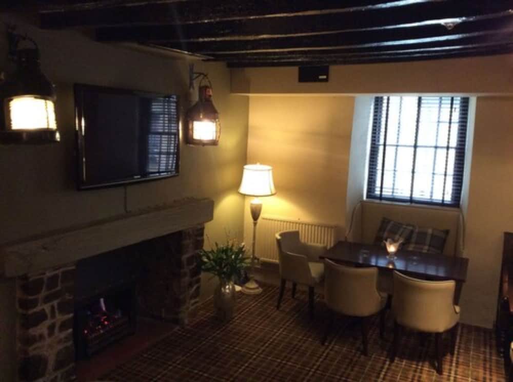 Hotel Mariners 29/51
