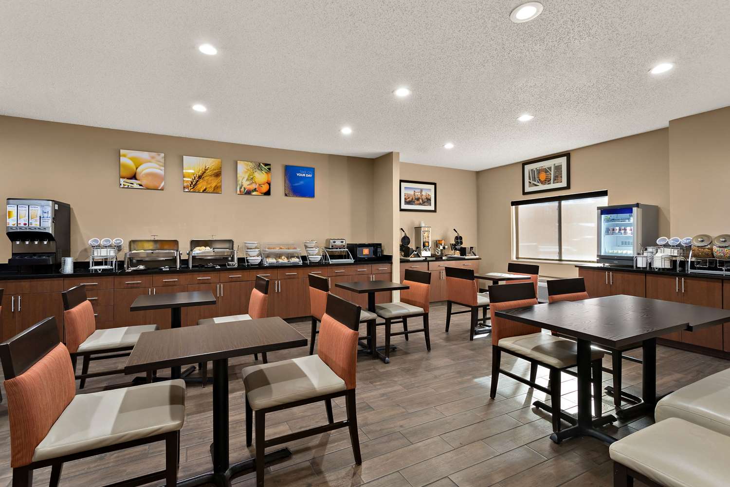 restaurant cafeteria