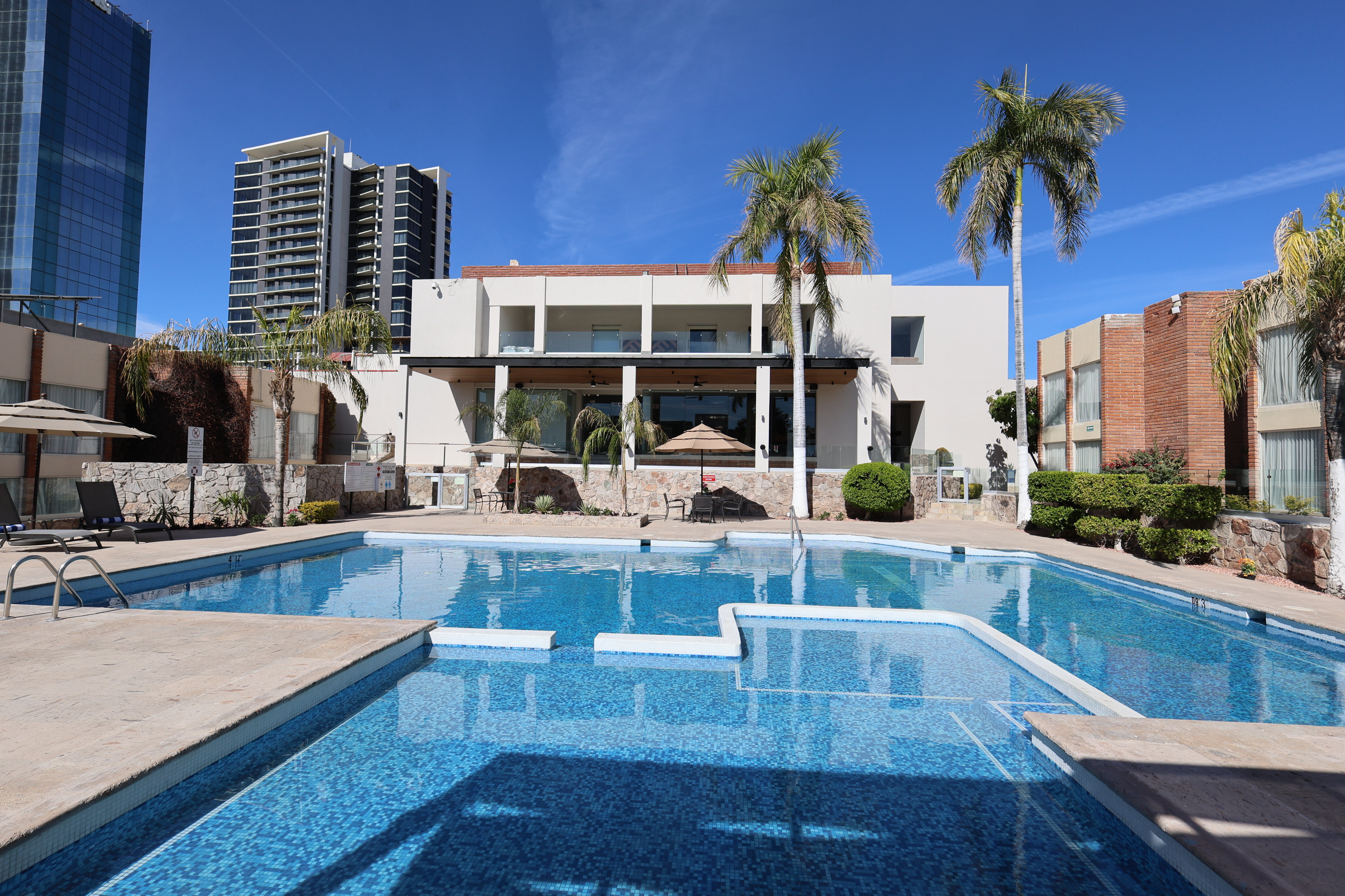 Holiday Inn Hermosillo 46/50
