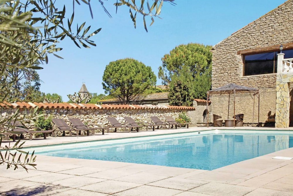 DOMUS SELECTA CHATEAU DE FLOURE 2/57