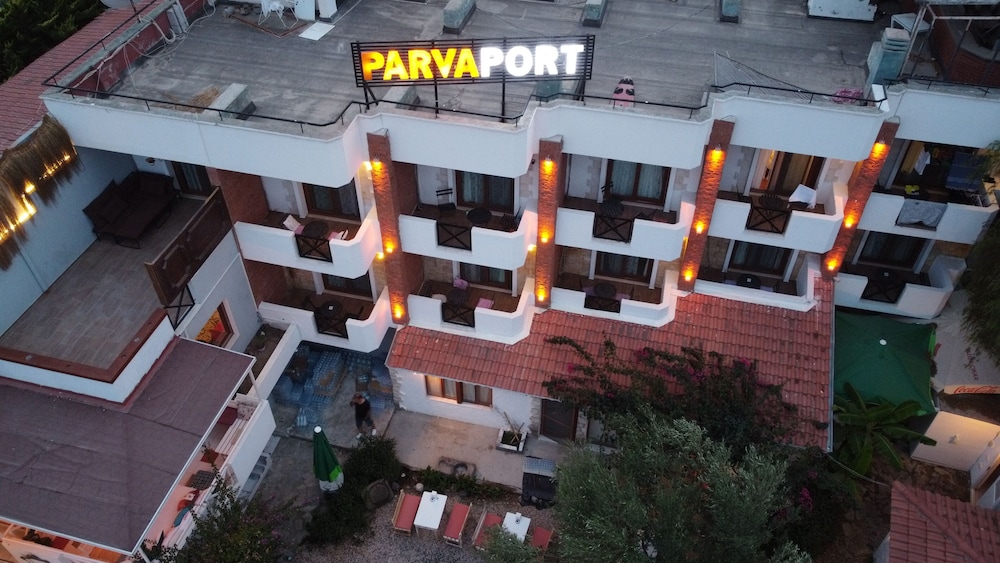 Parvaport Otel 写真1