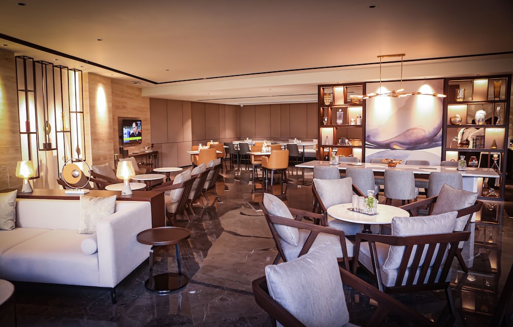 Courtyard By Marriott Mumbai International Airport 36/50