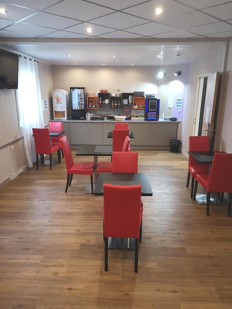 L'Hotel Le Marais Romilly Sur Seine Centre 35/44