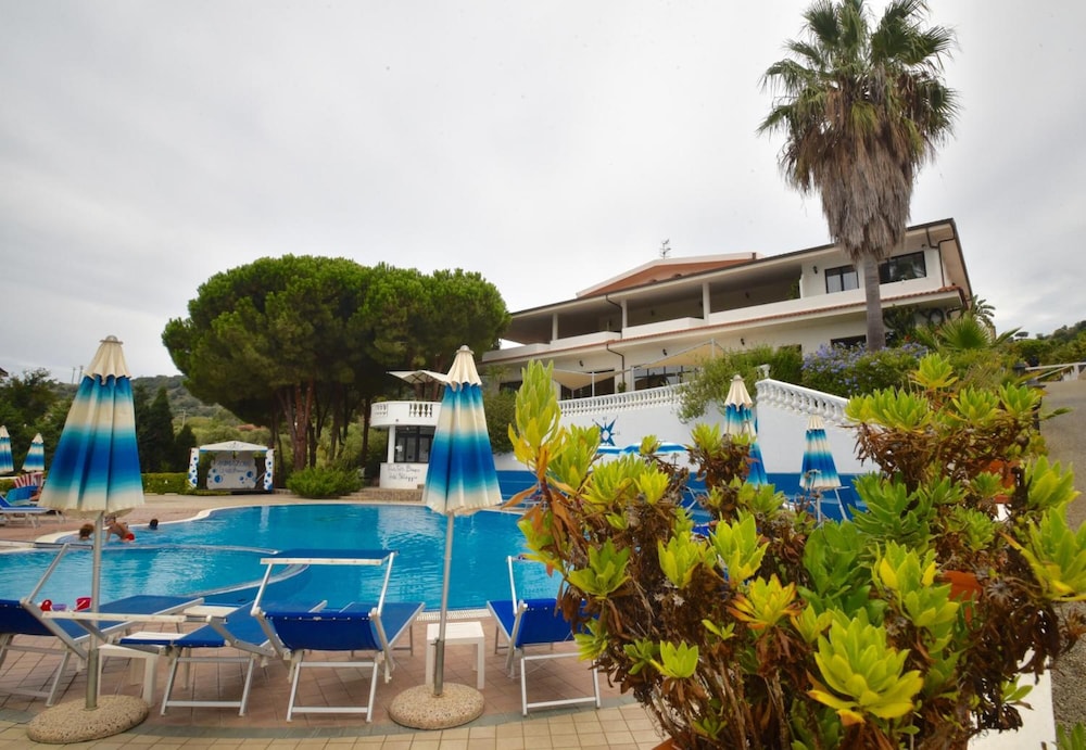 Villaggio Pineta Petto Bianco Hotel 28/60