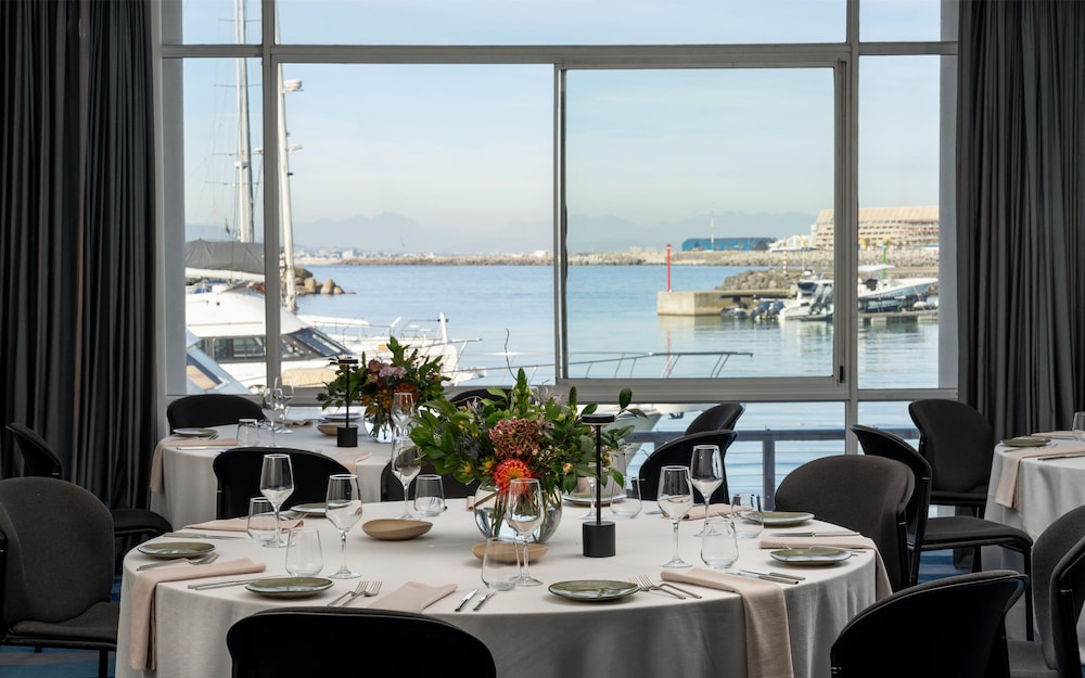 Radisson Collection Hotel, Waterfront Cape Town 30/44