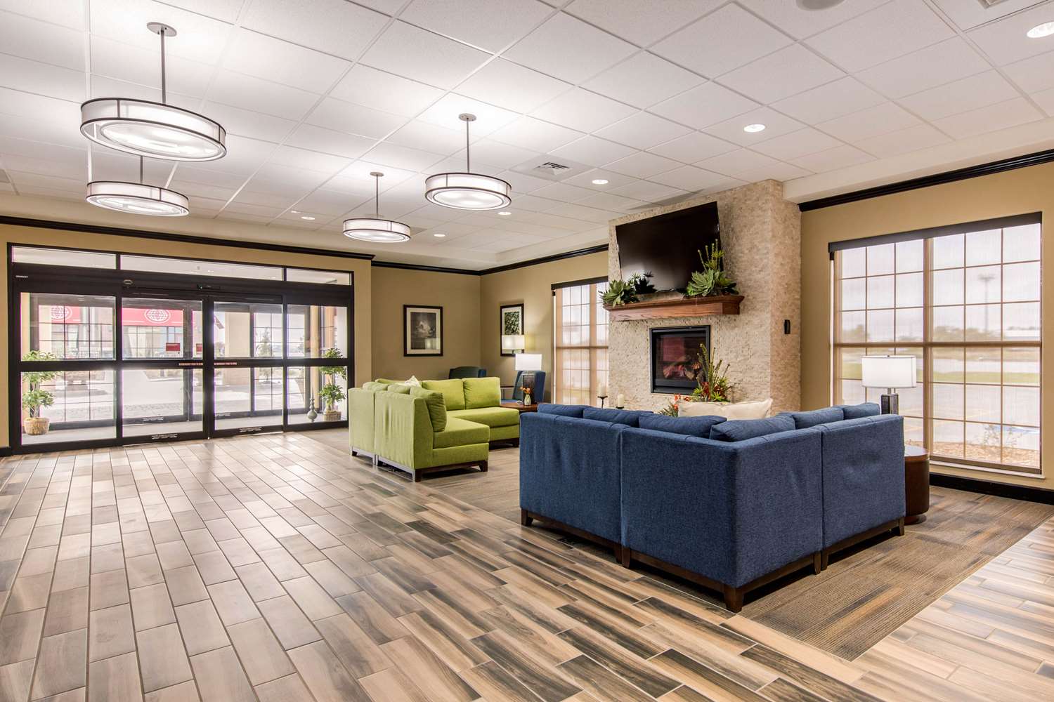 Comfort Suites Liberal North KS 2/13