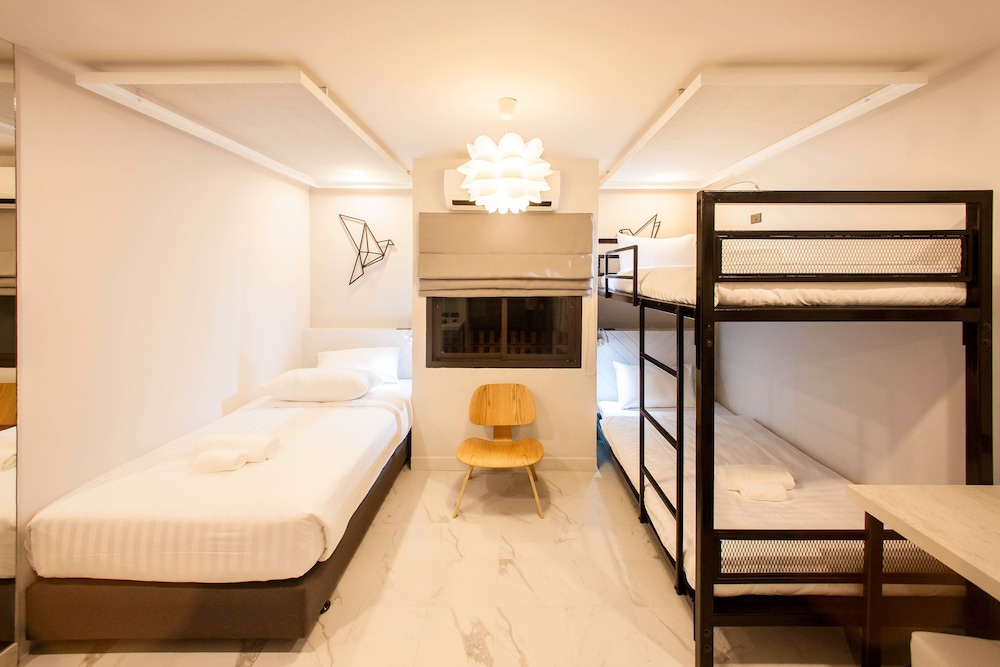 We Terminal Hotel 40/64