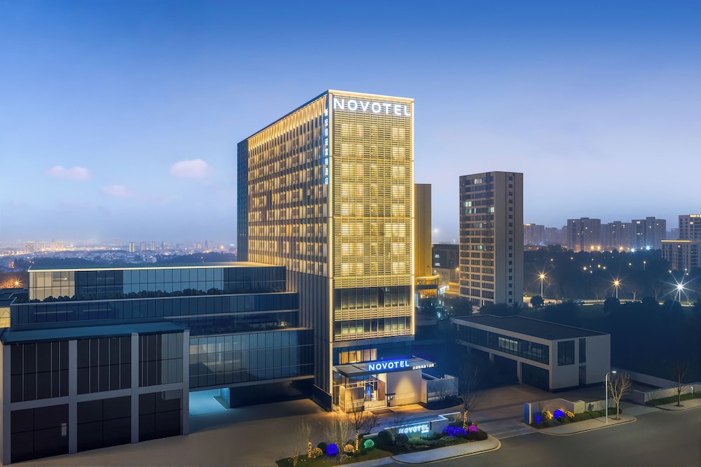 Novotel Zibo New Hongcheng 2/67