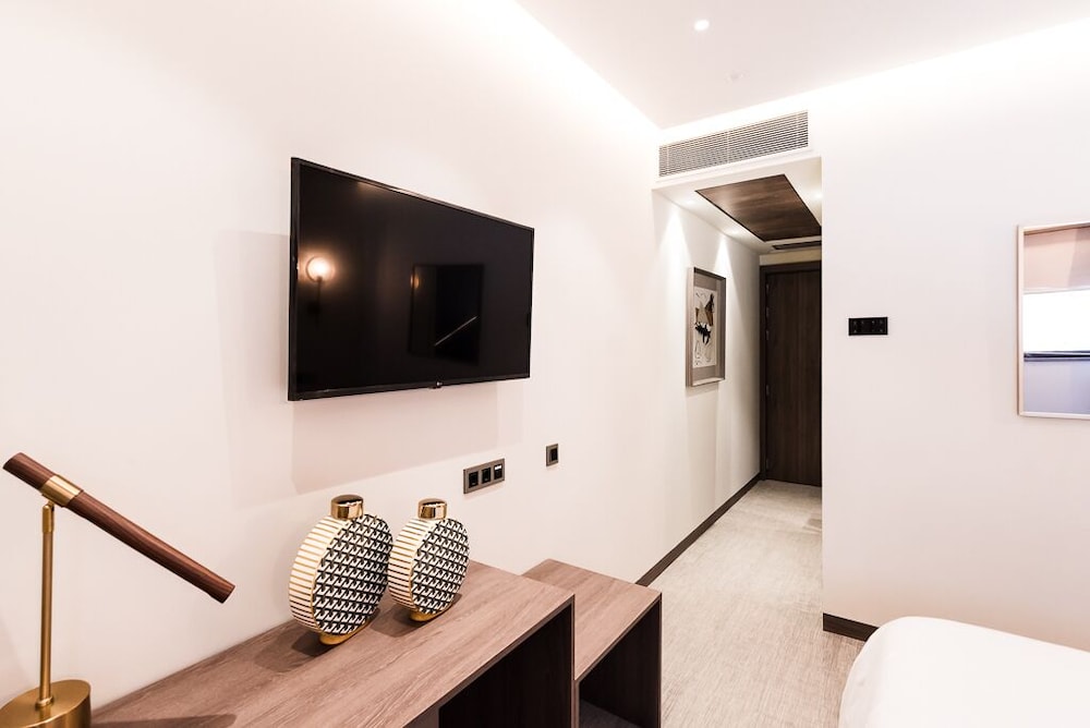 Ansares Hotel 34/50