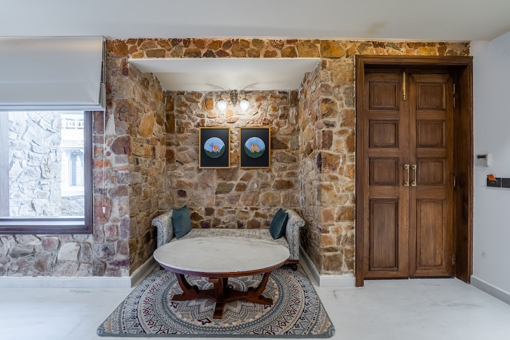 Lobby at Juna Mahal Jungle Resort Ranthambore, SAWAI MADHOPUR