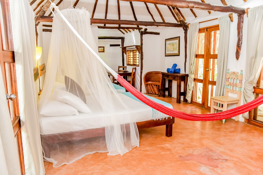 Hotel Zomay Holbox 76/91