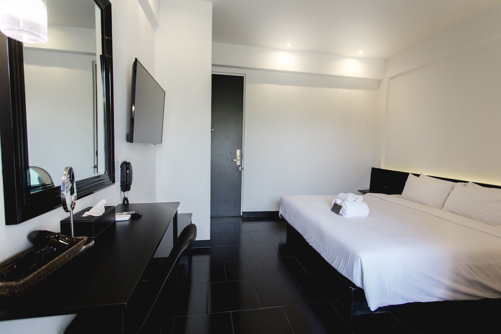 Isilver Hotel 26/63