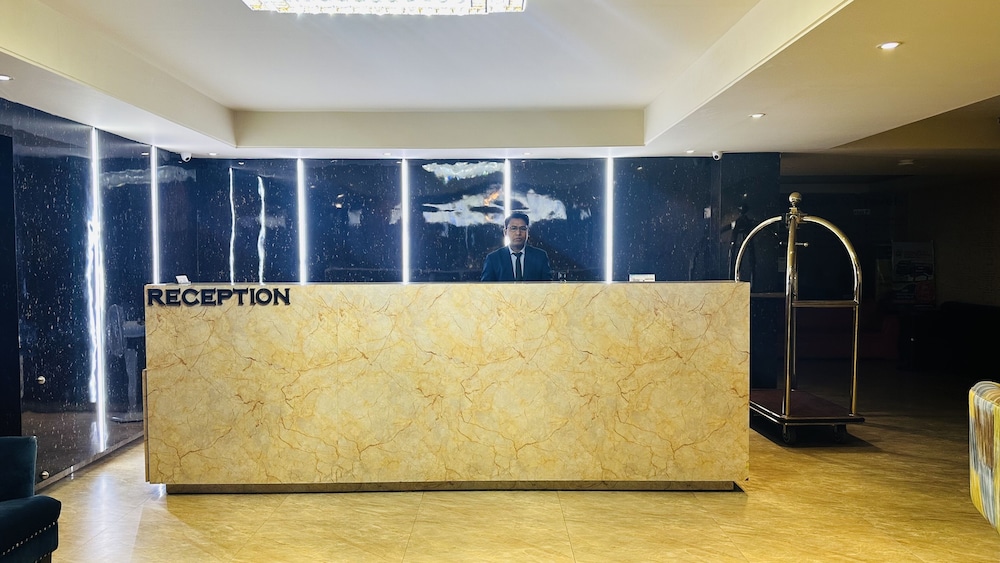 Lobby at Hotel The Capital, DHAKA