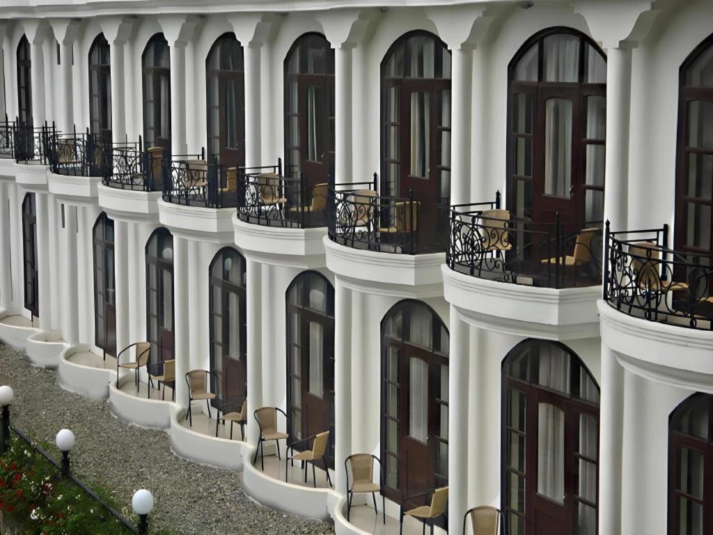 Mussoorie Gateway 4/34