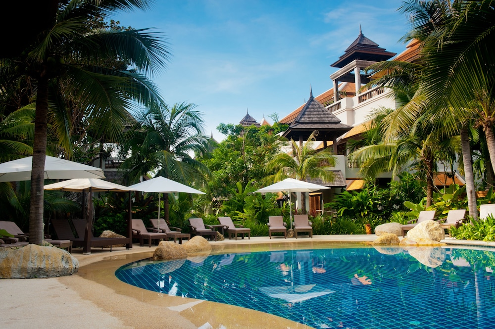 ROYAL MUANG SAMUI VILLAS 64/72