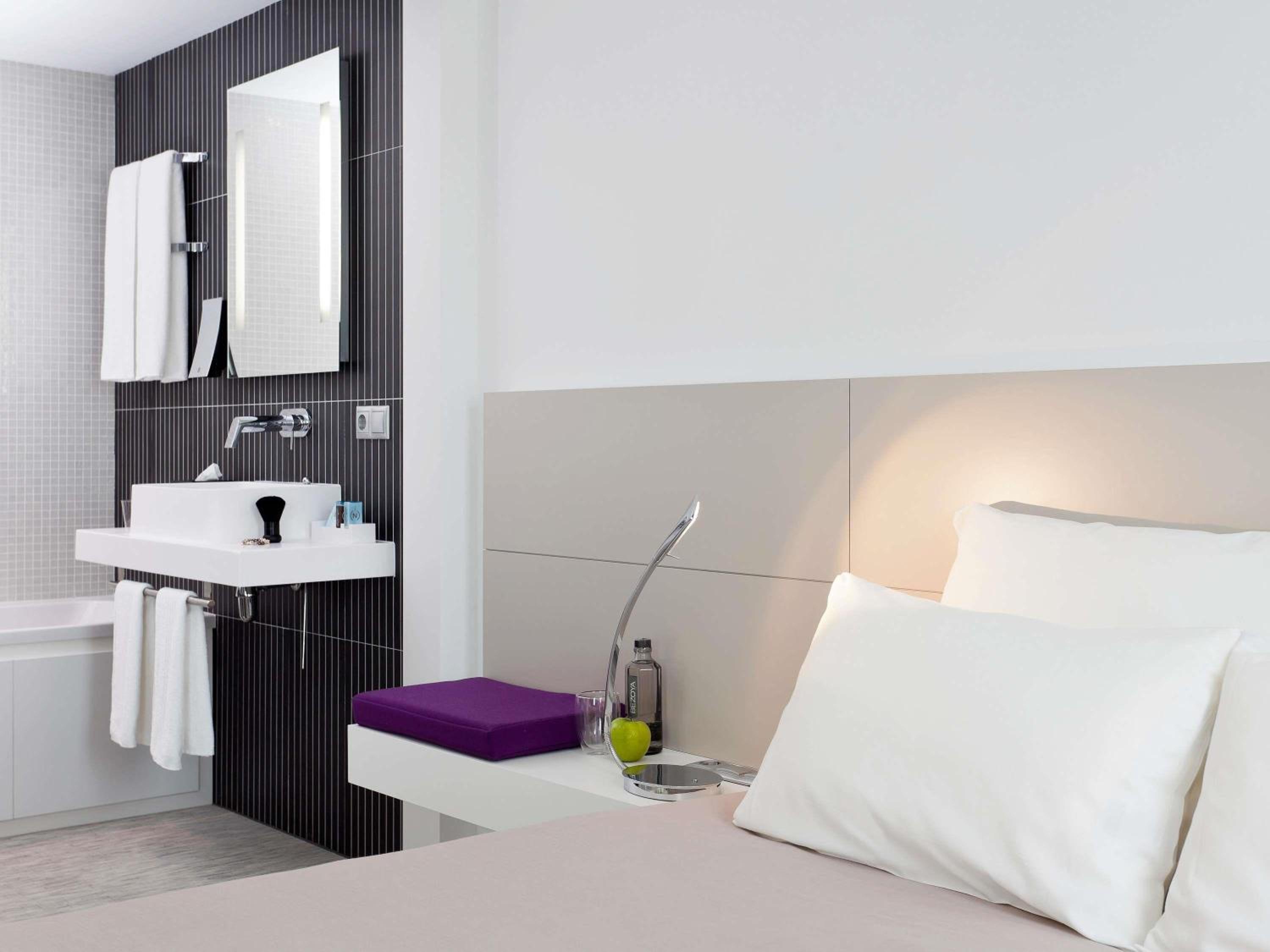 جناح بسرير مزدوج مع أريكة، Suite Novotel Malaga Centro Hotel 2/10