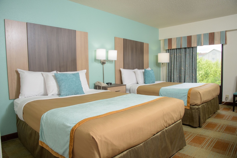 Pigeon River Inn 25/65