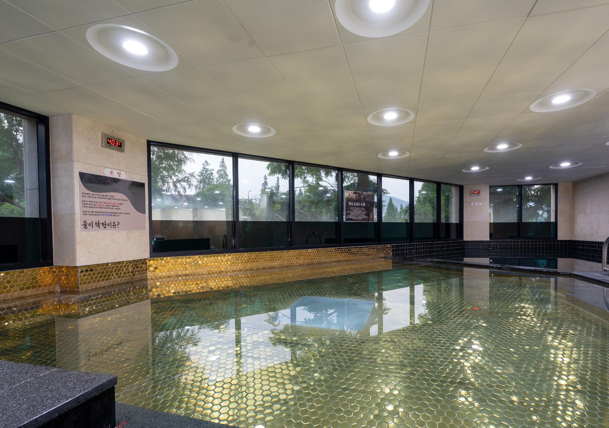 Deoksan Spa View Hotel 15/47