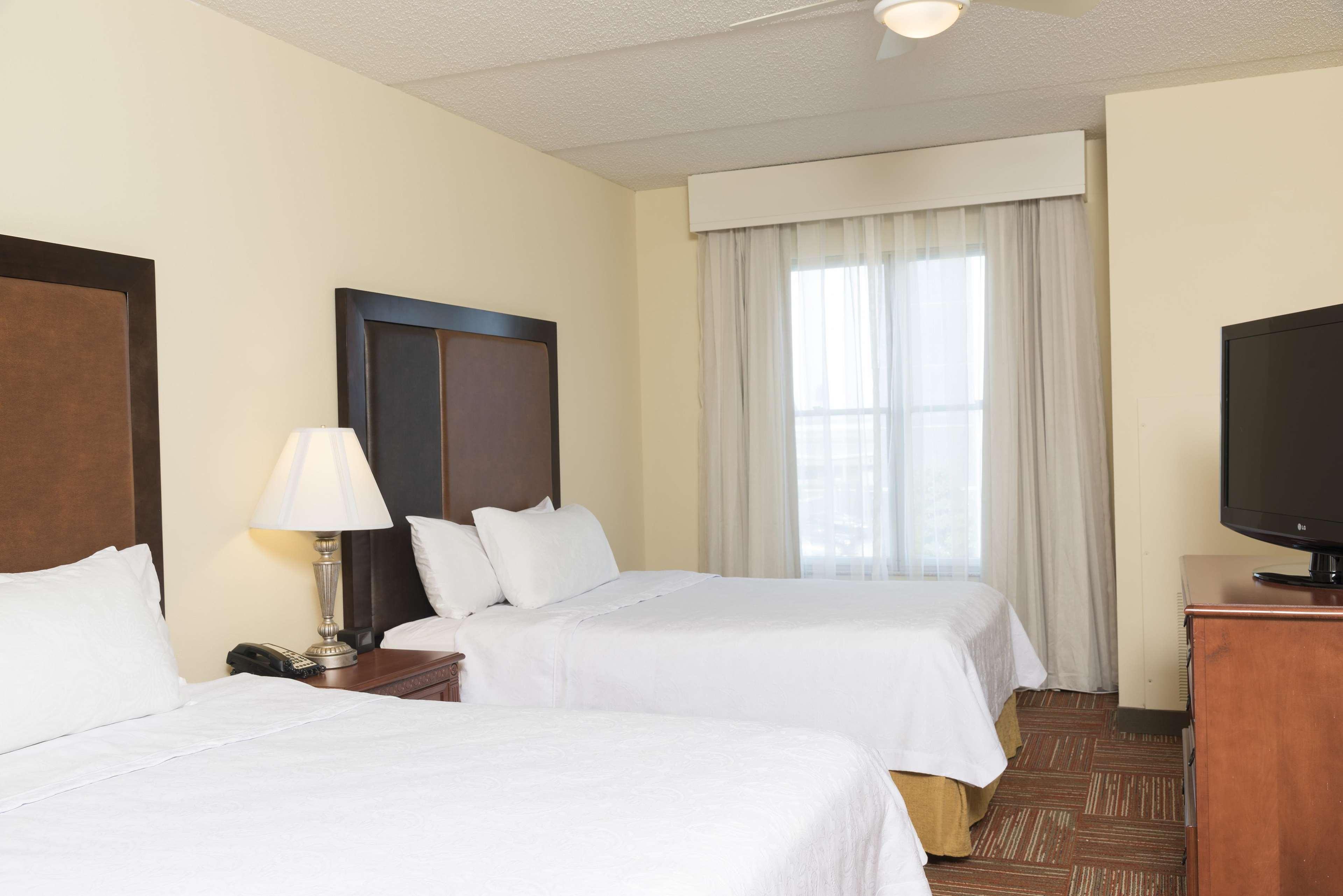 2 BEDROOMS, SUITE, 1 KING OR 2 QUEEN BEDS, ACCESSIBLE