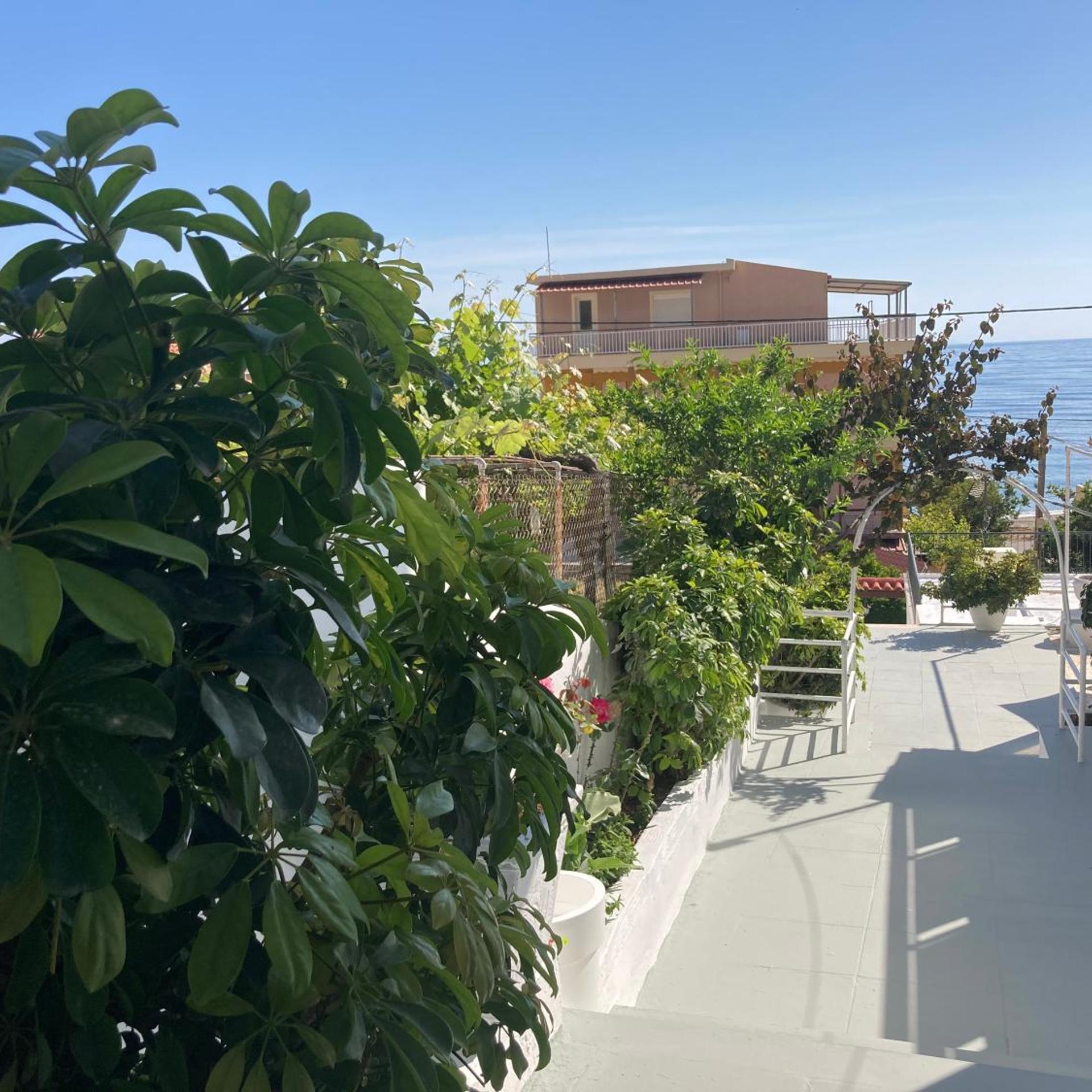 Galini Hotel 25/31
