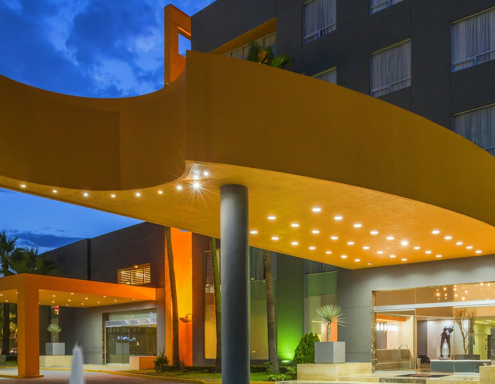 Real Inn Torreon 1/50