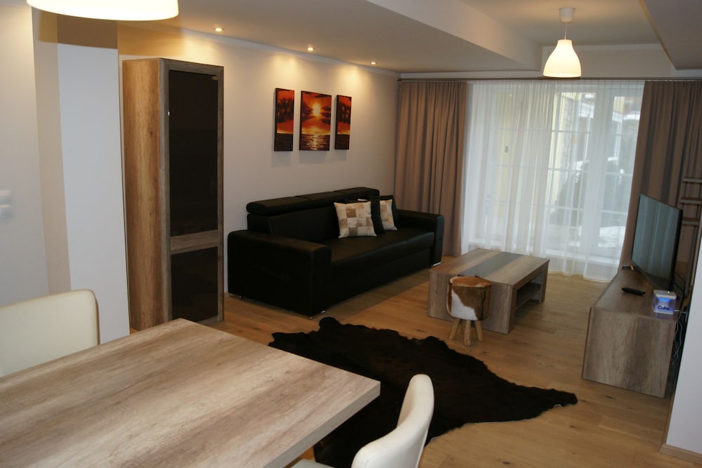 Hotel Lindenhof 50/72
