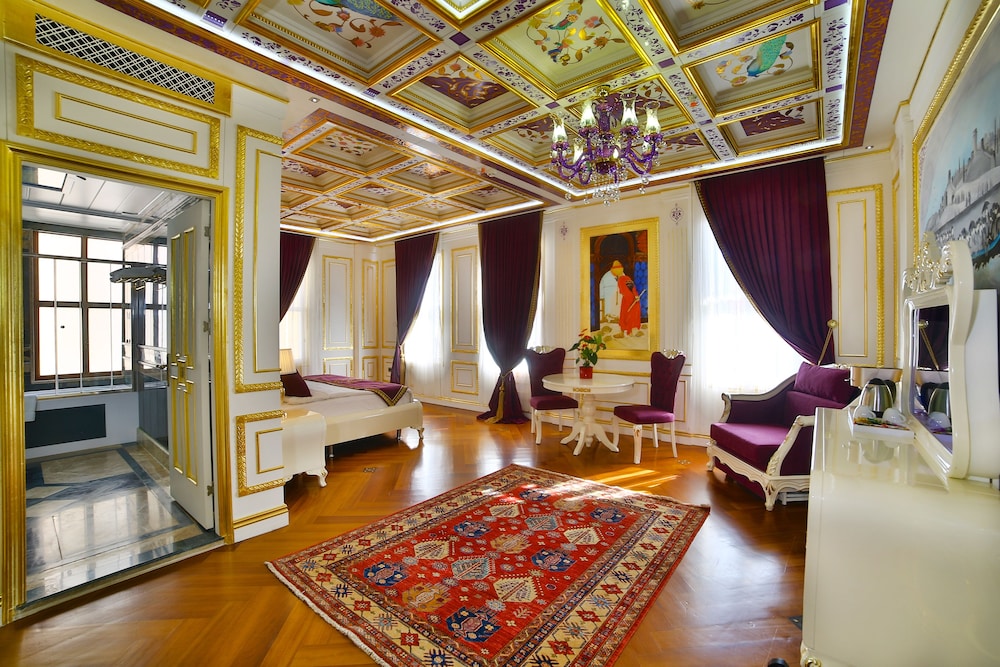 Seven Hills Palace & Spa 34/72