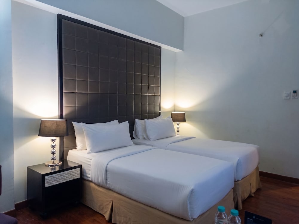 Diradja Hotel 14/50
