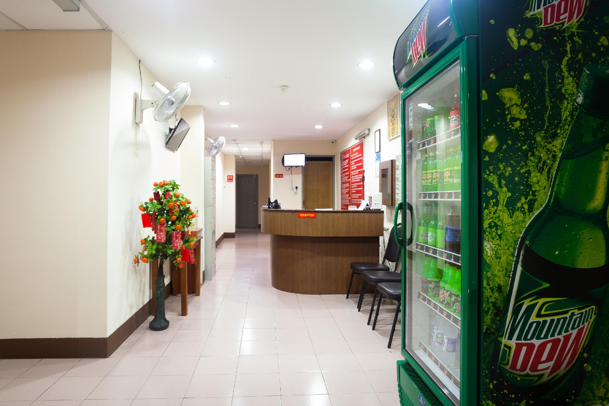 OYO 91165 Melintang Hotel 7/25