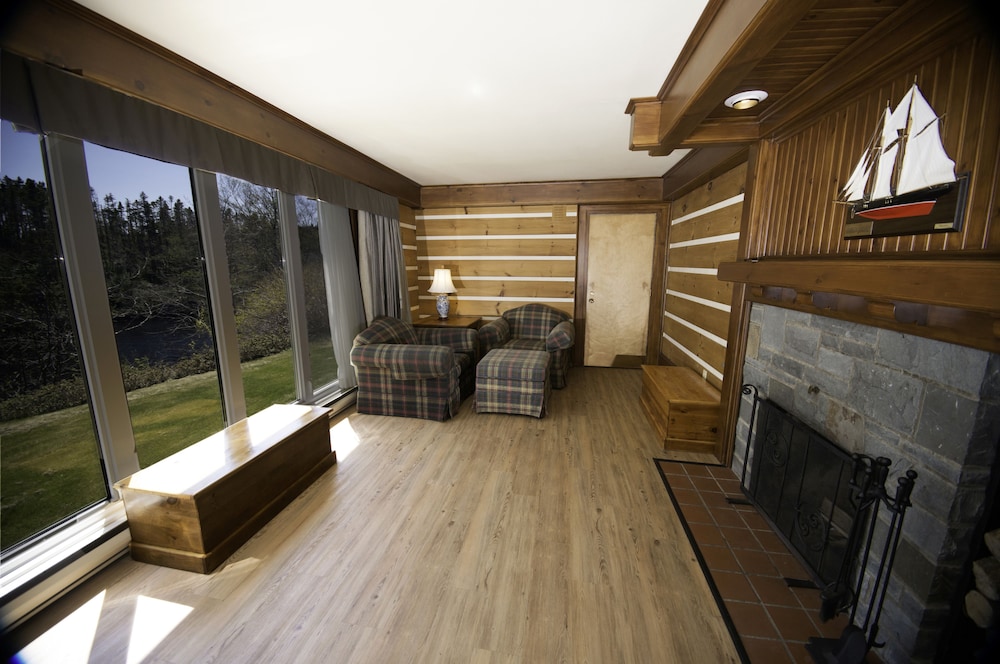 Liscombe Lodge Resort and Conference Centre 18/45