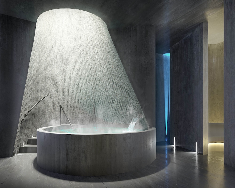 Grand Hyatt Kuwait 25/50