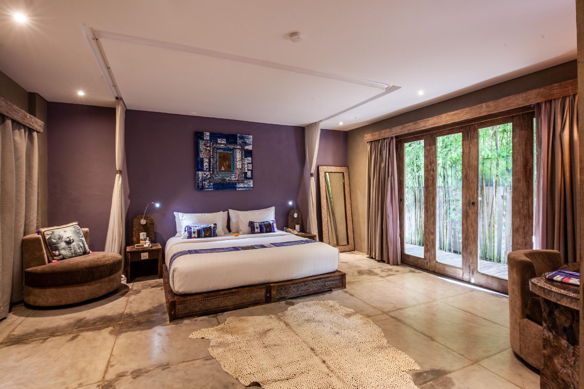 4 Bedrooms, Pool, Villa