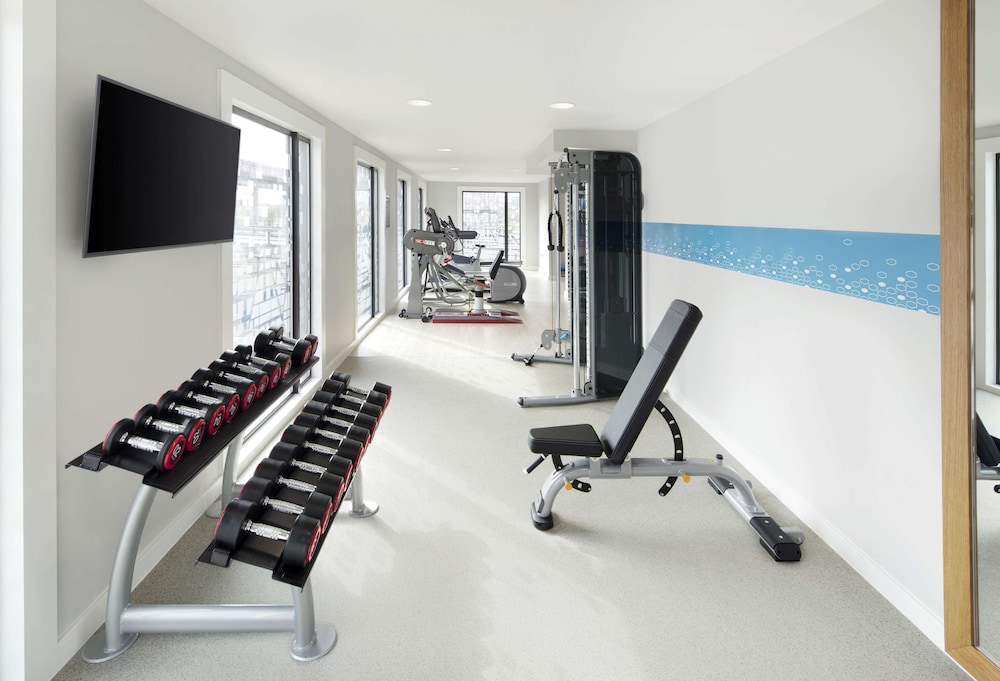 Hampton by Hilton London Docklands 16/26