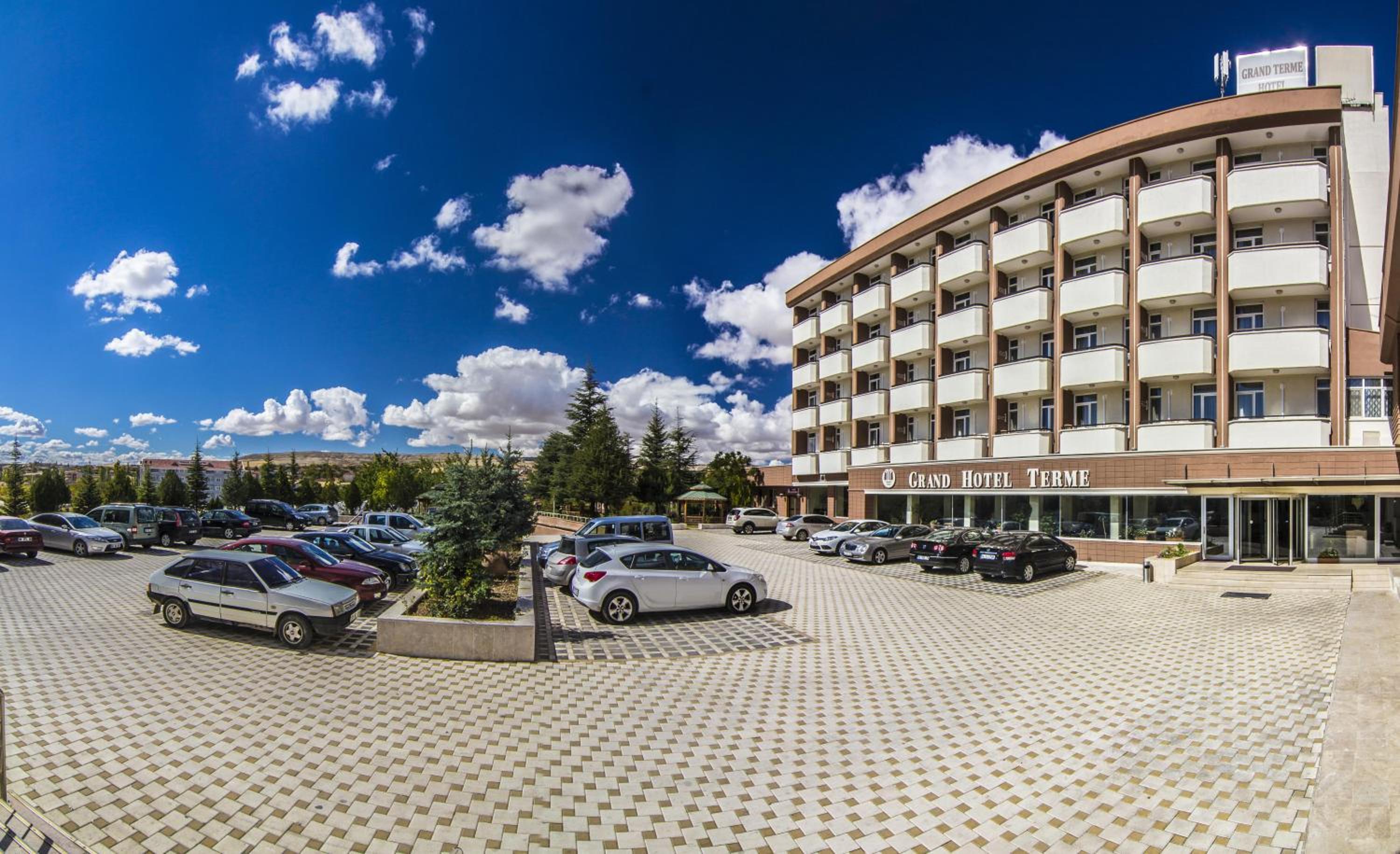 Grand Terme Hotel 3/50