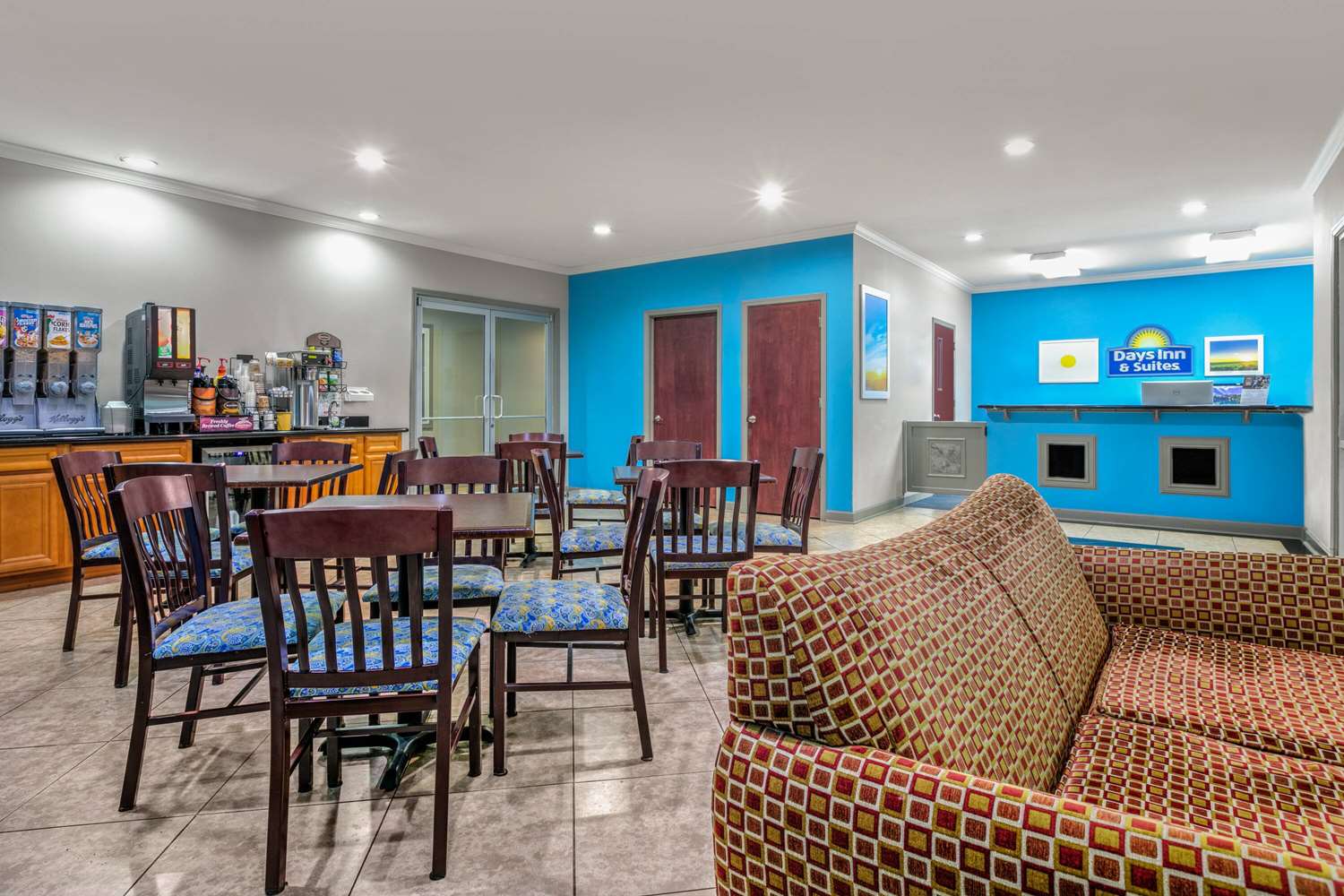 Days Inn & Suites By Wyndham Cabot 40/56