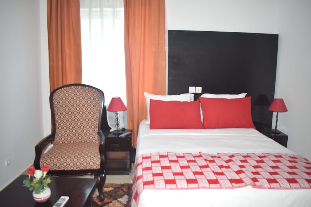Hotel Bkbg 14/45