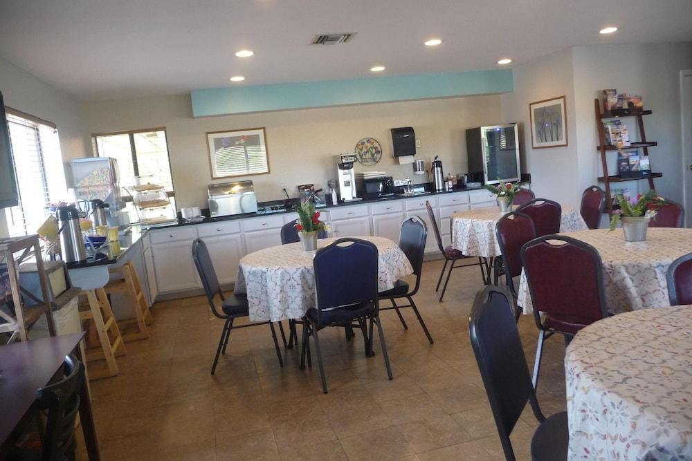 Sierra Inn Near Fort Huachuca AZ — 6
