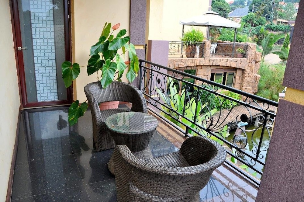 Ropani Hotel Kajjansi 16/31