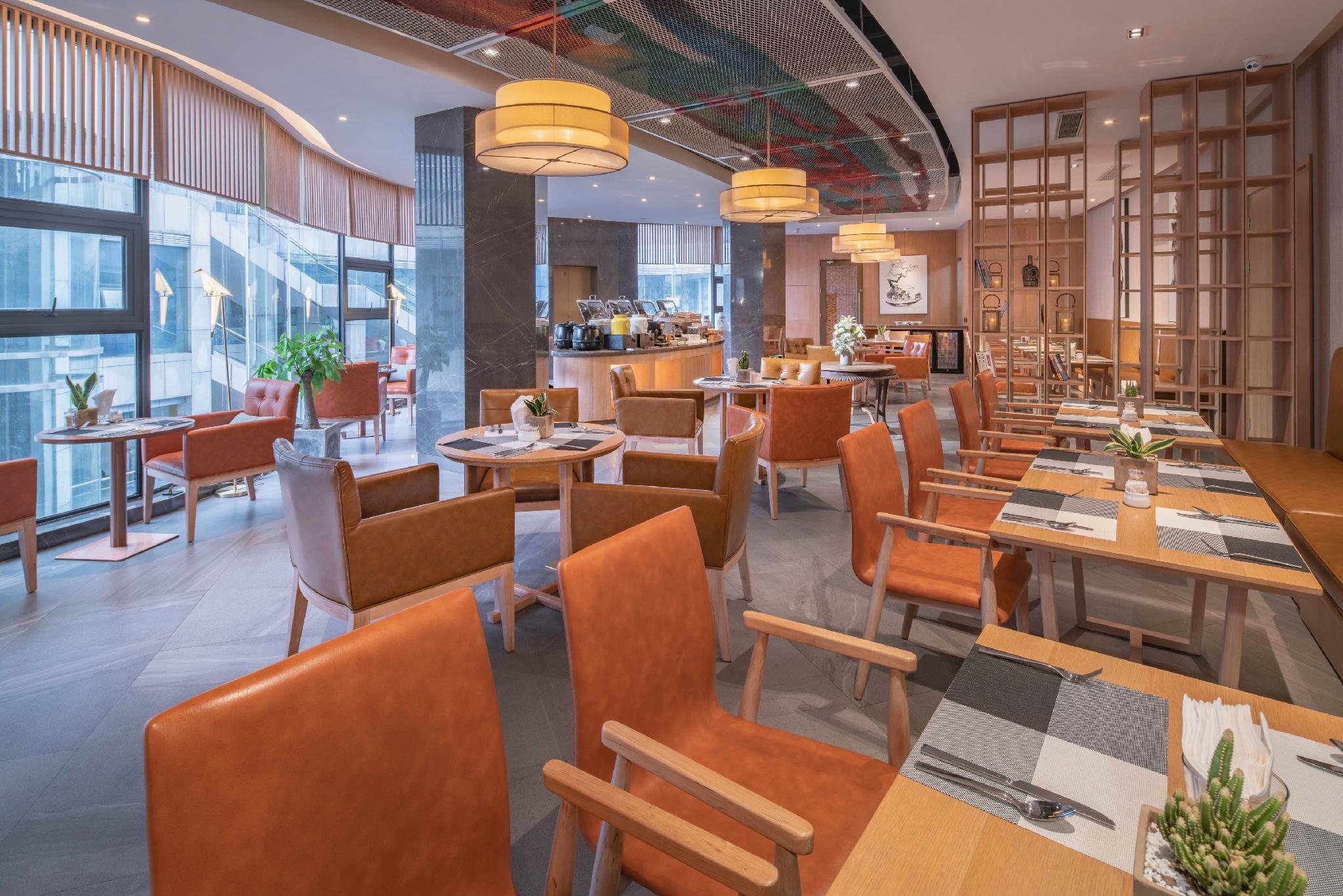 Yunjian Hotel (Chongqing Guanyinqiao Pedestrian Street) 18/23