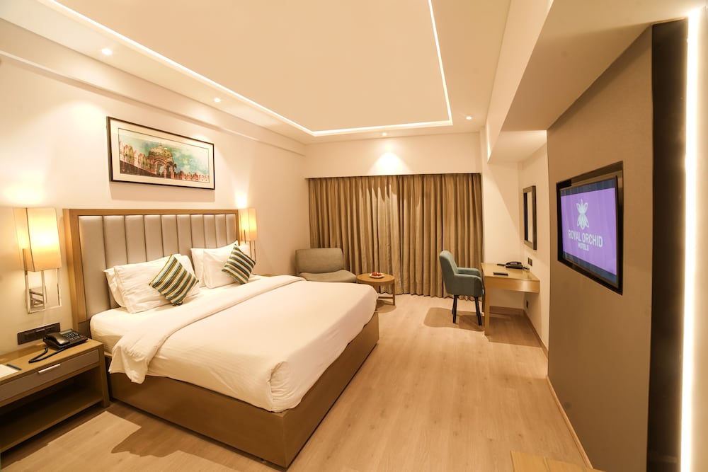 Regenta Place Amritsar 26/92