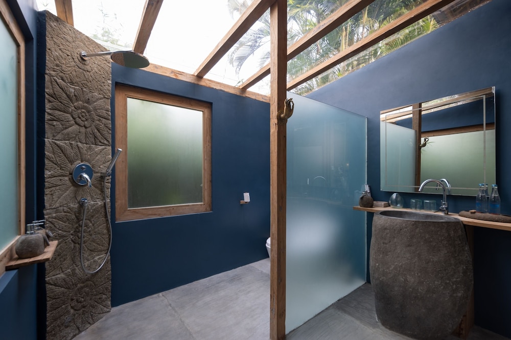 Blue Karma Village 15/70