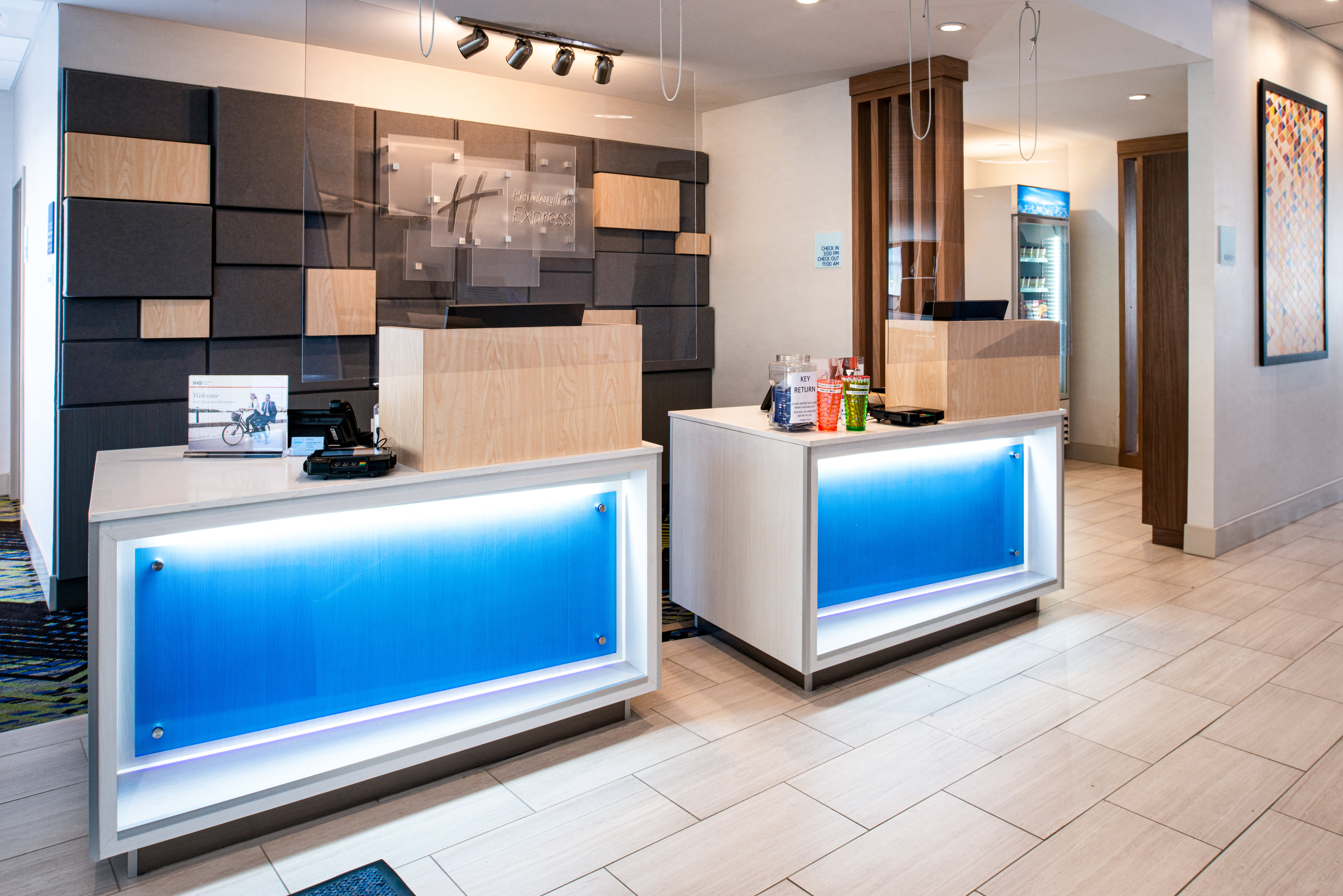 Holiday Inn Express & Suites Elko 2/10