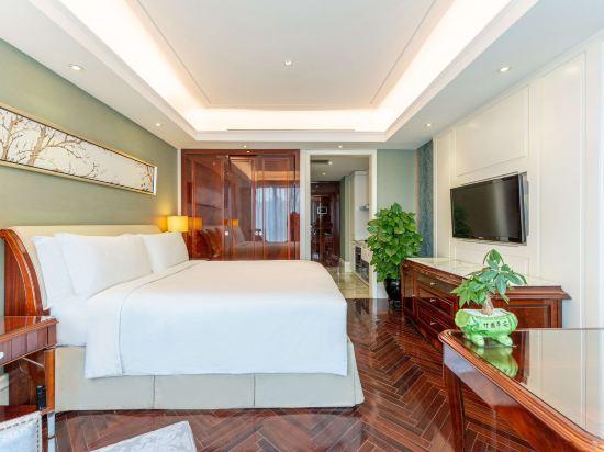 Hebei Grand Hotel VIP Tower 15/53